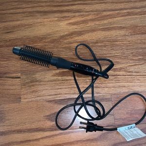 Chi air rolling brush